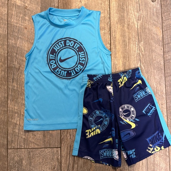 Boys Nike Dri-FIT Muscle Tank & Mesh Shorts Set - Picture 2 of 4